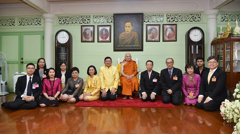 เจ้าพระคุณ สมเด็จพระสังฆราช นายกสภามหาวิทยาลัย ประทานพระวโรกาสให้รัฐมนตรีว่าการกระทรวงการอุดมศึกษาฯ …